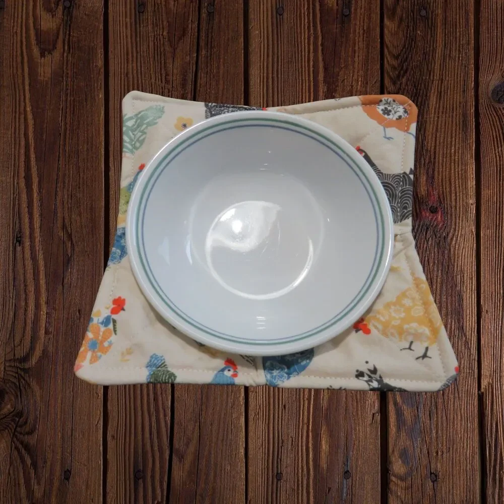 Microwave Bowl Cozy, Reversible Chickens and Brown Soup Bowl Holder